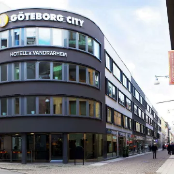 Comfort Hotel City
