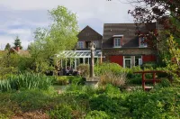 Landhaus Alte Schmiede Hotels in Belzig