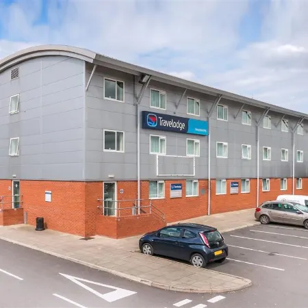 Travelodge Knutsford M6 Отели рядом с достопримечательностью «Таттон-парк»