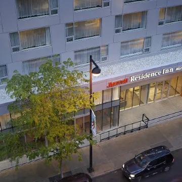 Residence Inn Montreal Downtown Отели рядом с достопримечательностью «Университет Макгилл»