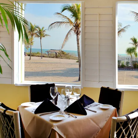Island Inn