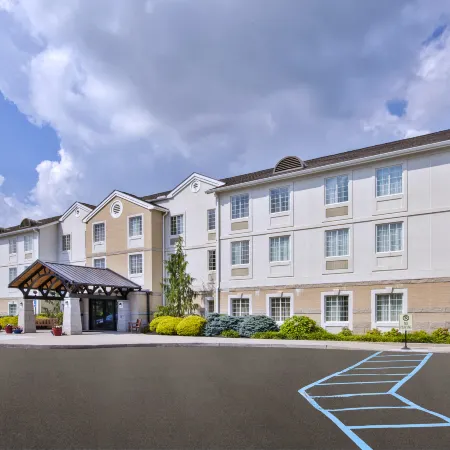 Staybridge Suites CLEVELAND MAYFIELD HTS BEACHWD by IHG