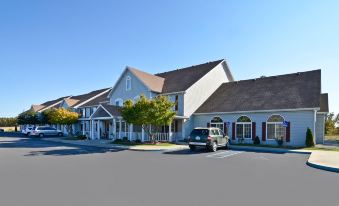Super 8 by Wyndham Lake of the Ozarks