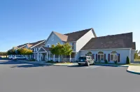 Super 8 by Wyndham Lake of the Ozarks