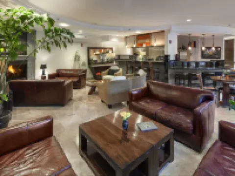 El Colibri Hotel & Spa Hotels in Cambria