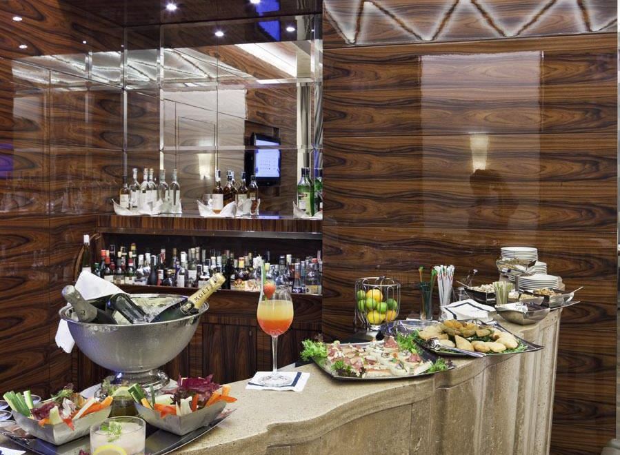 UNA 호텔 데코 로마 로비