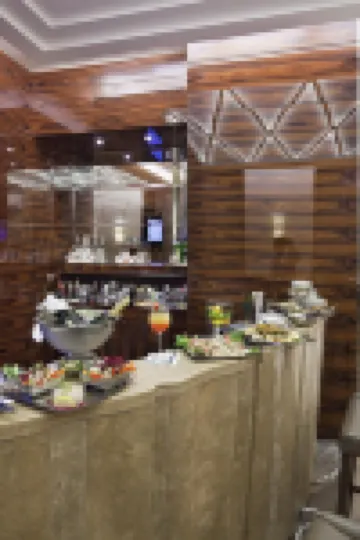 ウナ ホテル ローマ