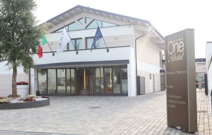 OneMhotel