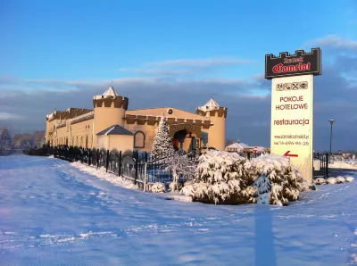 Zamek Camelot Hotels in 