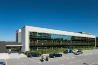 B&B HOTEL Barcelona Sant Cugat - parkir