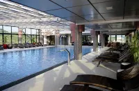Business Hotel Conference Center & Spa Hotels in Тиргу-Муреш