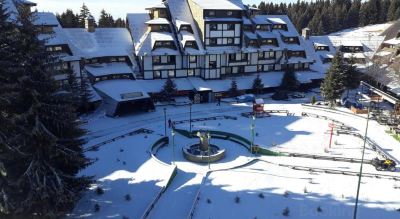 Hotel Exterior Snow White Apartments Photo