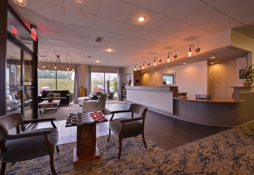 3. 베스트 웨스턴 ..