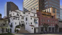 Plaza la Reina Hotels in Westwood