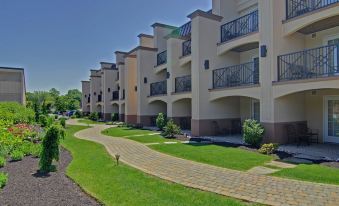 Eden Resort and Suites, BW Premier Collection
