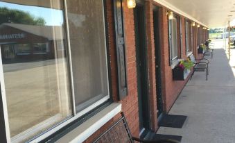 Powhatan Motel