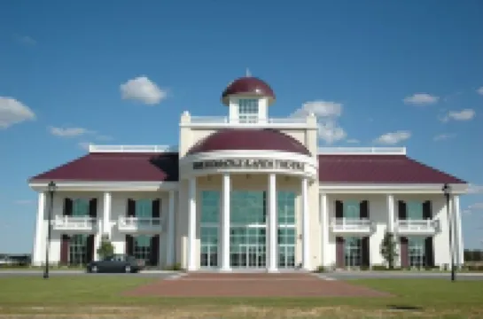 โรงแรมชัวร์สเตย์พลัส บายเบสท์เวสเทิร์น โรโนคแรพิดส์ ถนนไอ-95