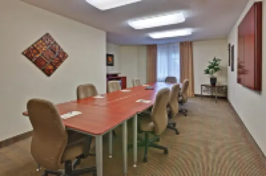 Candlewood Suites INDIANAPOLIS by IHG