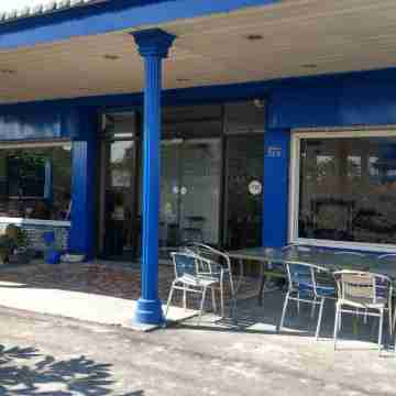 The Lodge for Cyclists Others