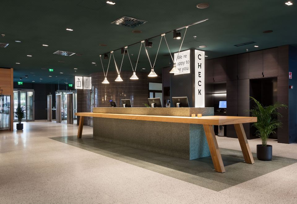 스칸딕 헬싱키 아비아콩그레스 외관 및 차량 이동 이미지