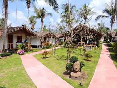 รูปภาพของซาราน่า บังกะโล