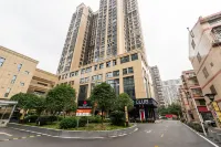 Changsha Echarm Hotel (Wanjiali Square Gaoqiao North Subway Station) Hotel di Changsha