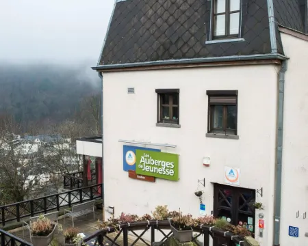 Auberge de Jeunesse de Bouillon Hotels in Bouillon