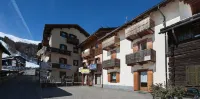 Baita Carosello Apt 4 by Livigno Accomodation