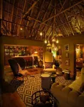 Finch Hattons Luxury Tented Camp - bar