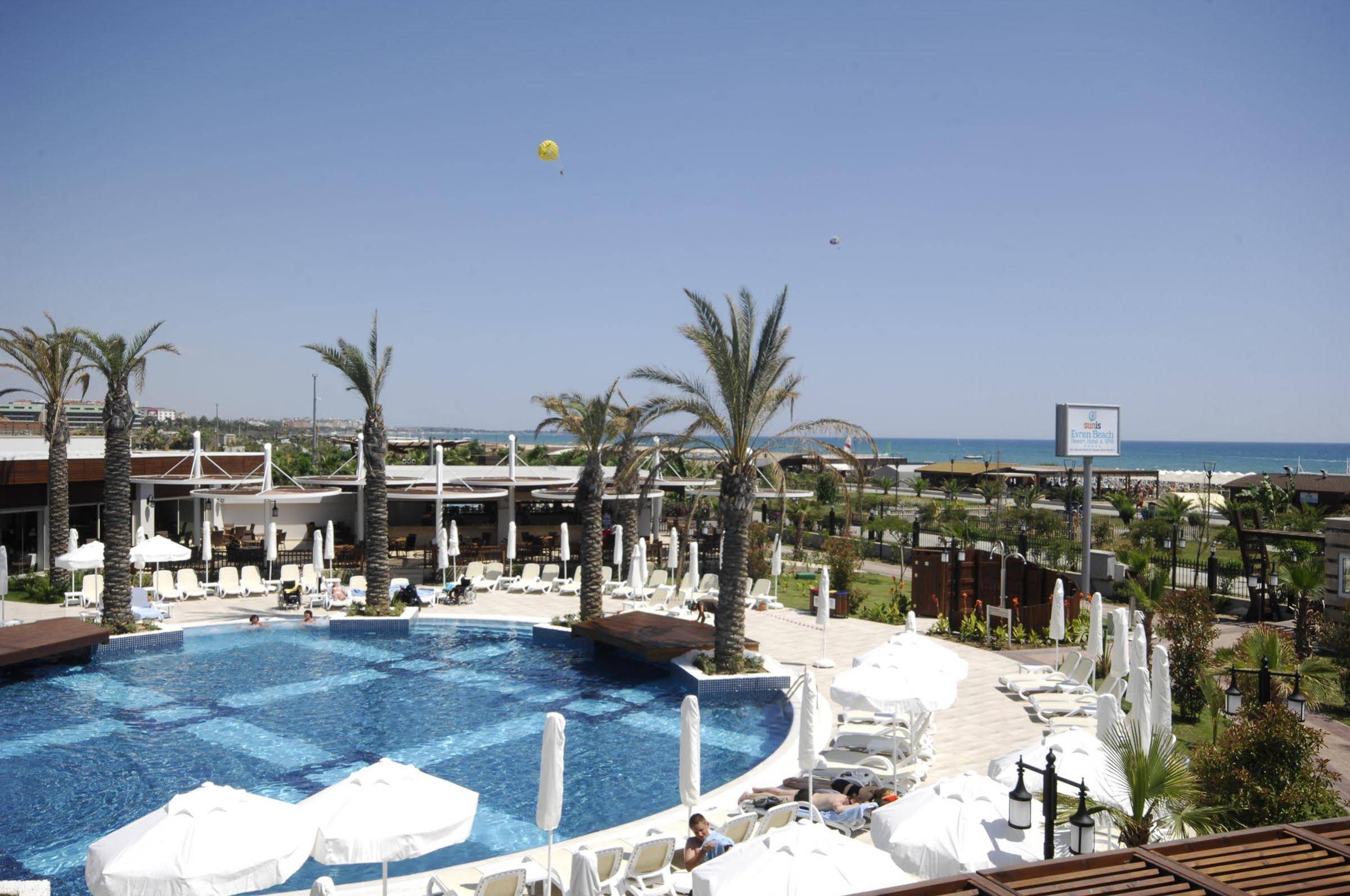 Sunis Evren Beach Resort Hotel & Spa