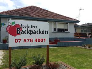 Apple Tree Backpackers