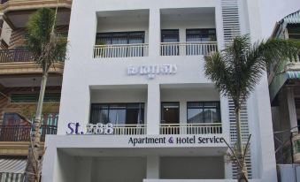 White Residence Hotel & Apartment
