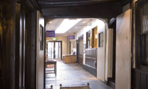 George & Pilgrims Hotel