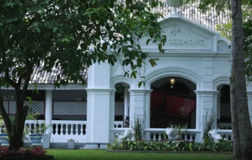 Nooit Gedacht Heritage Hotel (Original Dutch Governors House)