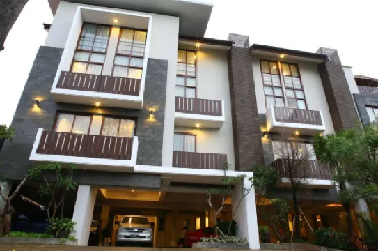 Rasuna Mansion Отели рядом с достопримечательностью «Taman Ismail Marzuki»