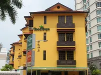 Hotel 22 Gurney