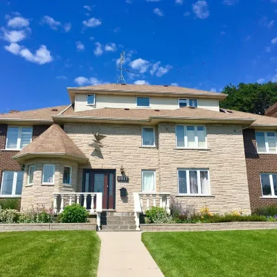 Butterfly Manor Отели рядом с достопримечательностью «Прогулка Белые Воды»