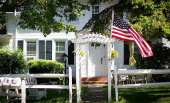 Historic White Blossom House