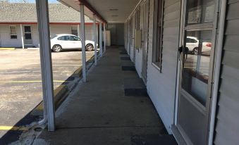 Budget Inn du Quoin - Housity