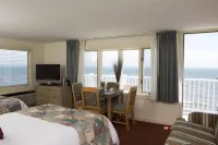 The Corsair & Cross Rip Oceanfront - WiFi