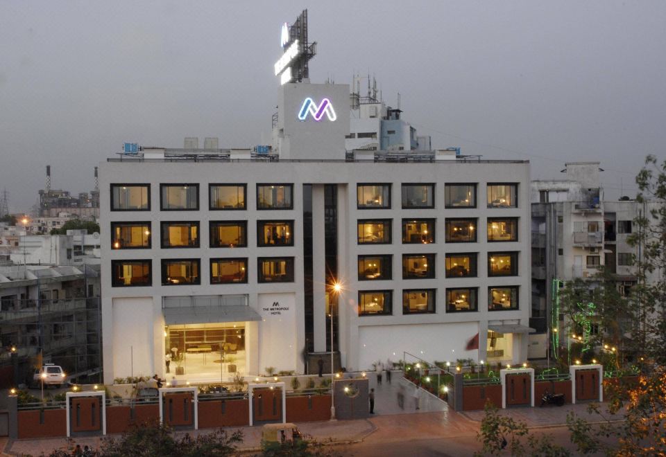 The Fern Residency, Subhash Bridge, Ahmedabad
