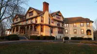 The Inn at Ragged Edge فنادق في Shippensburg Township