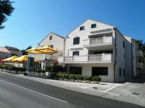 Apartments Logos Hotels in Cavtat