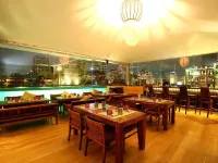 Galleria 10 Hotel Bangkok Hotels near Korean Town