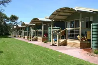 Lakesea Park Hotels in Kioloa