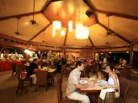 บลูวอเทอร์ มารีบาโก บีชรีสอร์ท - พร้อมอาหารเช้า