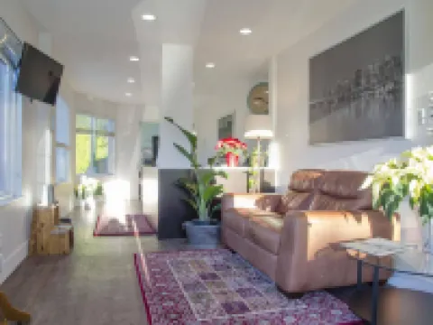 グランドビューイン サリーのホテル