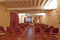 Borgo Sant'Ippolito Country Hotel Hotels in Empoli