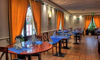 Contact Hotel Restaurant Bleu France - Eragny Cergy - Housity