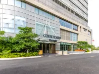 Courtyard by Marriott Xiamen Haicang Hotels near Haicang